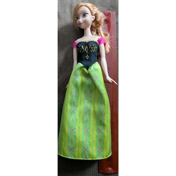 Disney Frozen Princess Anna 2012 12" Doll Mattel - Picture 6 of 6
